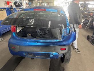 Salvage car Peugeot 107 107, Hatchback, 2005 / 2014 1.0 12V 2011/7