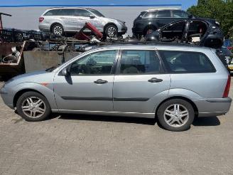 Uttjänta bilar auto Ford Focus Focus 1 Wagon, Combi, 1998 / 2004 1.4 16V 2002/7