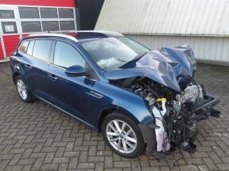 Autoverwertung Renault Mégane Megane IV Estate (RFBK), Combi 5-drs, 2016 1.5 Energy dCi 110 2018/5