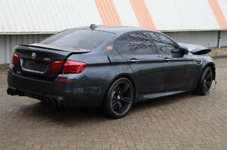BMW M5 M5 (F10), Sedan, 2011 / 2016 4.4 V8 32V TwinPower Turbo picture 3