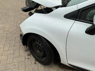 Renault Clio Clio IV Estate/Grandtour (7R), Combi 5-drs, 2012 / 2021 1.5 Energy dCi 90 FAP picture 12