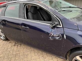 Peugeot 308 308 SW (L4/L9/LC/LJ/LR), Combi 5-drs, 2014 / 2021 1.2 12V e-THP PureTech 130 picture 21