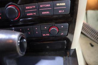 Volkswagen Phaeton Phaeton (3D), Sedan, 2002 / 2016 6.0 W12 48V 4Motion picture 14