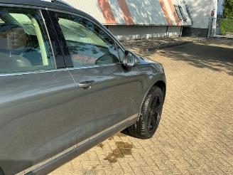 Volkswagen Touareg Touareg (7PA/PH), SUV, 2010 / 2018 3.0 V6 24V TSI Hybrid picture 21