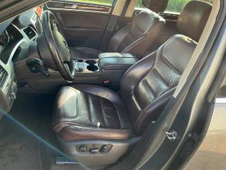 Volkswagen Touareg Touareg (7PA/PH), SUV, 2010 / 2018 3.0 V6 24V TSI Hybrid picture 10