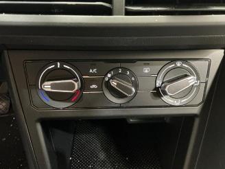 Volkswagen Polo Polo VI (AW1), Hatchback 5-drs, 2017 1.0 MPI 12V picture 12