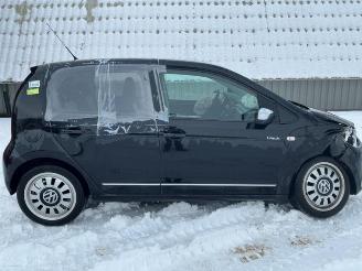 Volkswagen Up! Up! (121), Hatchback, 2011 1.0 12V 75 picture 7