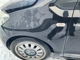 Volkswagen Up! Up! (121), Hatchback, 2011 1.0 12V 75 picture 24