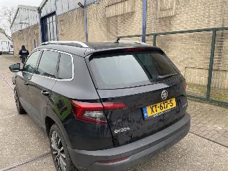 Avarii autoturisme Skoda Karoq 1.0 TSI AMBITION BUSINESS 2019/4