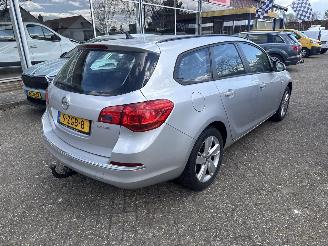 skadebil auto Opel Astra SPORTS TOURER 1.4 Cosmo 2012/1
