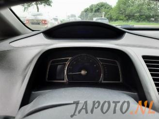 Honda Civic Civic (FA/FD), Sedan, 2005 / 2012 1.3 Hybrid picture 15