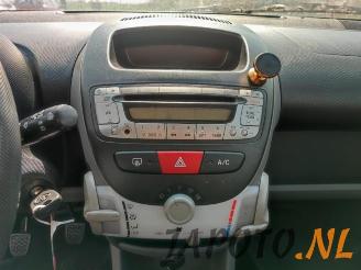 Toyota Aygo Aygo (B10), Hatchback, 2005 / 2014 1.0 12V VVT-i picture 12