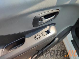 Suzuki Alto Alto (GF), Hatchback 5-drs, 2009 1.0 12V picture 11