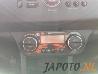 Suzuki Swift Swift (ZA/ZC/ZD1/2/3/9), Hatchback, 2005 / 2011 1.3 VVT 16V picture 15