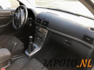 Toyota Avensis Avensis Wagon (T25/B1E), Combi, 2003 / 2008 2.0 16V VVT-i D4 picture 13