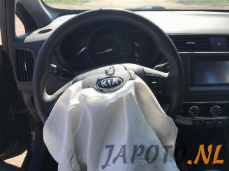 Kia Rio Rio III (UB), Hatchback, 2011 / 2017 1.2 CVVT 16V picture 13