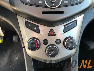 Chevrolet Aveo Aveo (300), Hatchback, 2006 / 2015 1.3 D 16V picture 14