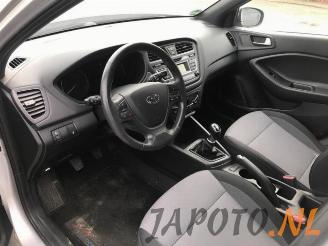 Hyundai I-20 i20 (GBB), Hatchback, 2014 / 2020 1.0 T-GDI 100 12V picture 10