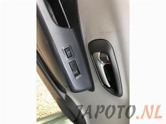 Suzuki Alto Alto (GF), Hatchback 5-drs, 2009 1.0 12V picture 16