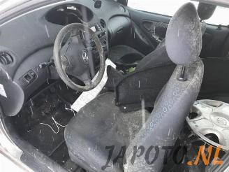 Toyota Yaris Yaris (P1), Hatchback, 1999 / 2005 1.0 16V VVT-i picture 9