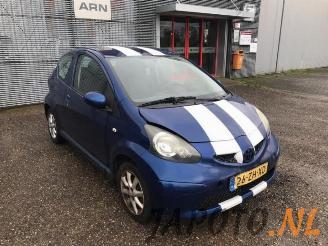 Toyota Aygo Aygo (B10), Hatchback, 2005 / 2014 1.0 12V VVT-i picture 2