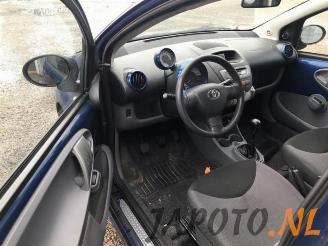 Toyota Aygo Aygo (B10), Hatchback, 2005 / 2014 1.0 12V VVT-i picture 7