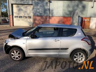 Suzuki Swift Swift (ZA/ZC/ZD), Hatchback, 2010 / 2017 1.2 16V picture 2