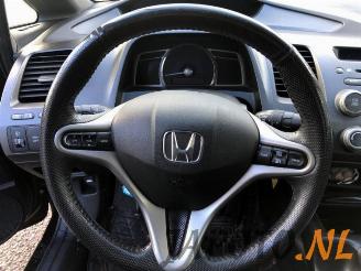 Honda Civic Civic (FA/FD), Sedan, 2005 / 2012 1.3 Hybrid picture 11