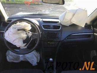 Suzuki Swift Swift (ZA/ZC/ZD), Hatchback, 2010 / 2017 1.2 16_ picture 9