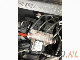 Suzuki Splash Splash, MPV, 2008 / 2015 1.0 12V picture 15