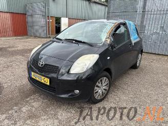 Sloopauto Toyota Yaris Yaris II (P9), Hatchback, 2005 / 2014 1.3 16V VVT-i 2007/9