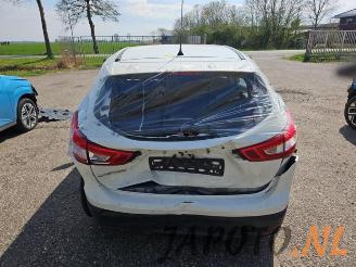 Nissan Qashqai Qashqai (J11), SUV, 2013 1.2 DIG-T 16V picture 3