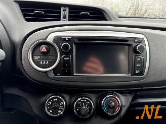 Toyota Yaris Yaris III (P13), Hatchback, 2010 / 2020 1.33 16V Dual VVT-I picture 11