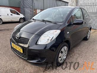 Sloopauto Toyota Yaris Yaris II (P9), Hatchback, 2005 / 2014 1.3 16V VVT-i 2006/5