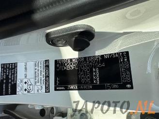 Toyota Prius Prius (ZVW5), Hatchback, 2015 / 2022 1.8 16V Hybrid picture 12