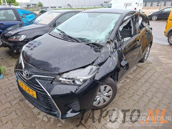 Toyota Yaris Yaris III (P13), Hatchback, 2010 / 2020 1.0 12V VVT-i