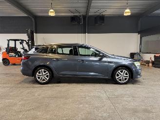 Renault Mégane Estate 1.2 TCe NL NAP! picture 6