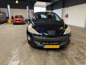 Peugeot 308 1.6 HDiF Millesim 200 NL NAP! picture 8