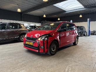 skadebil auto Skoda Citigo 1.0 Greentech Arctic 2013/3