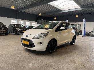 Schadeauto Ford Ka 1.2 Champions Edition S/S 2012/11