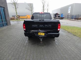 Dodge Ram 1500 SLT 5.7 V8 4X4 CC CLASSIC picture 4