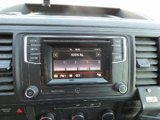 Volkswagen Transporter 2.0 TDI L2H2 Highl. picture 15