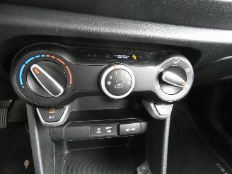 Kia Picanto 1.0 CVVT ComfortPlusLine Navigator picture 18