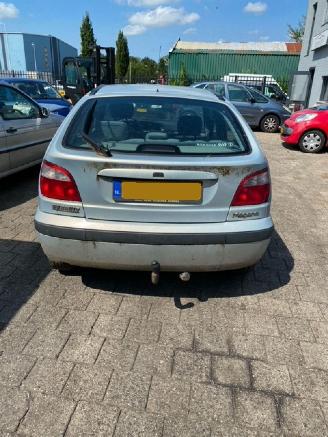 Renault Mégane (BA) Hatchback 5-drs 1.6 16V (K4M-704) [79kW] picture 4