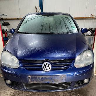 Démontage voiture Volkswagen Golf V (1K1) Hatchback 1.6 FSI 16V (BAG) [85kW] 6-BAK 2004/1