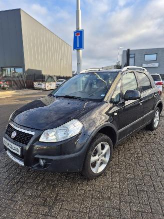 Fiat Sedici (189) SUV, Benzine, 1.586cc, 79kW (107pk), FWD, M16A, 5-BAK picture 2