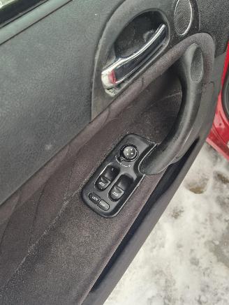 Alfa Romeo 147 (937) Hatchback 2.0 Twin Spark 16V (AR32.310) [110kW] 5-BAK picture 10