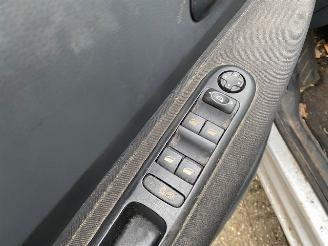 Peugeot 5008 I (0A/0E) MPV 1.6 THP 16V (EP6CDT(5FV)) [115kW] 6-BAK picture 11