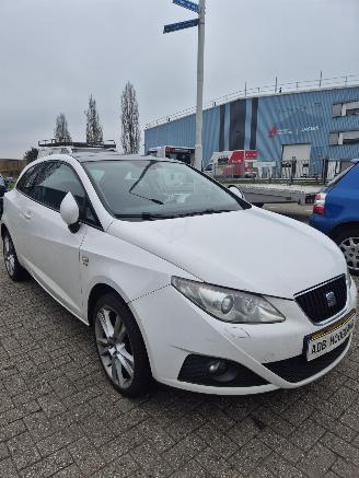 Seat Ibiza IV SC (6J1) Hatchback 3-drs 1.2 TSI (CBZB) [77kW] 5-BAK picture 6