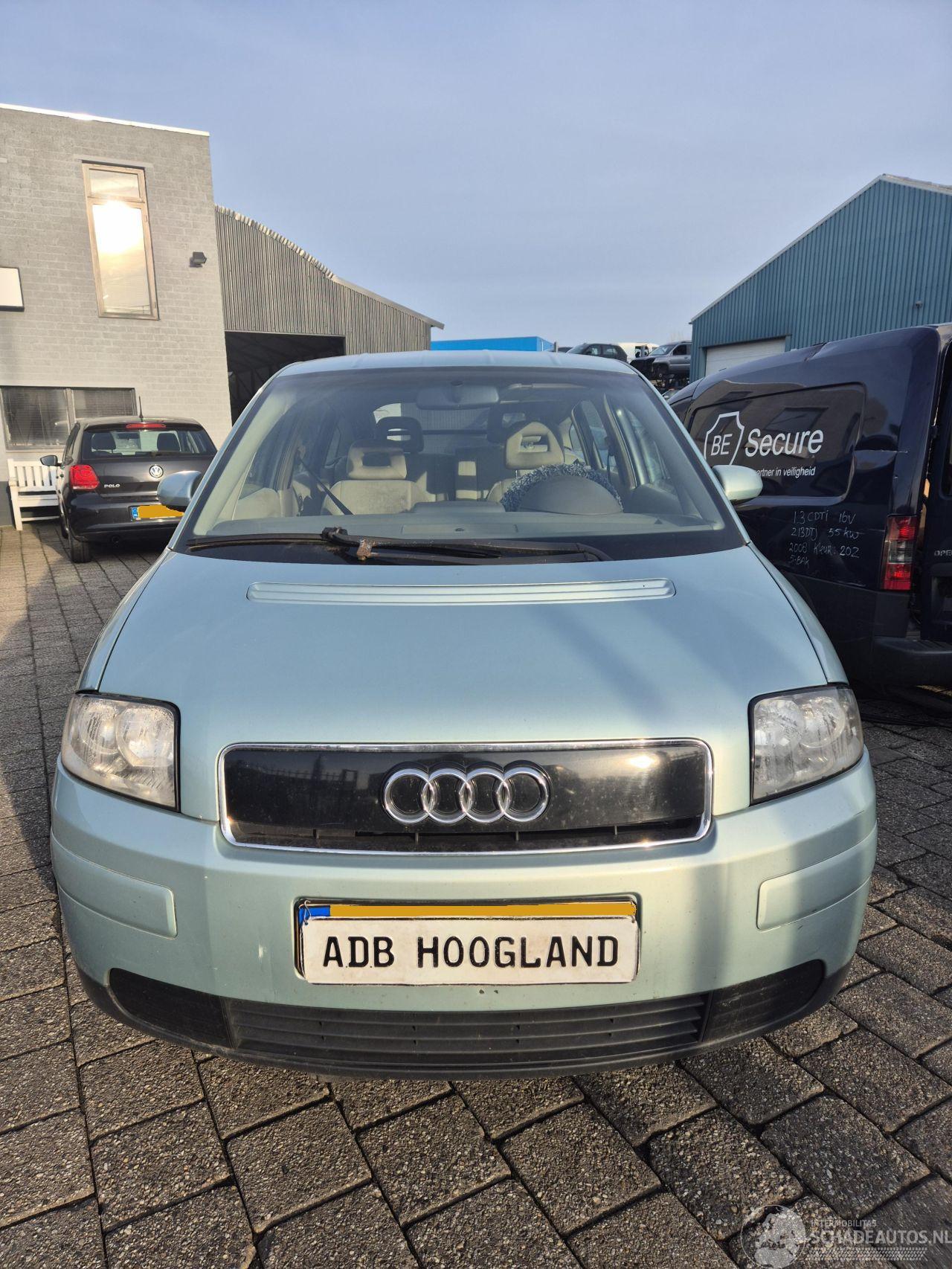 Audi A2 (8Z0) Hatchback 1.4 16V (AUA) [55kW] 5-BAK